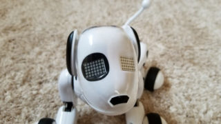 GEARBESTのロボット犬DIMEI 9007A