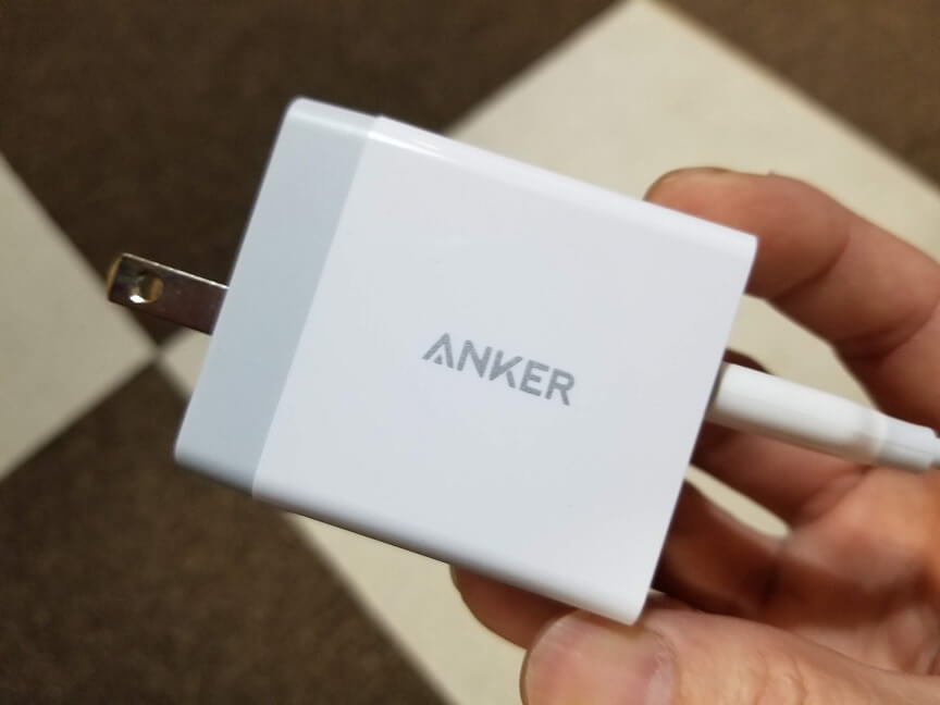 Anker 24W 2ポート USB急速充電器