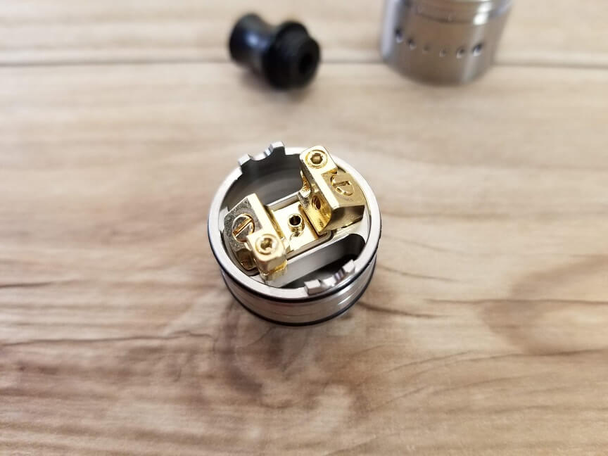 Vapfly Holic MTL RDAの外観