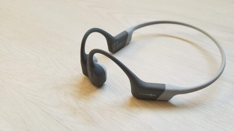 【AfterShokz Aeropex レビュー】骨伝導イヤホンの耳を塞がない快適さ。｜いまいちど.ログ