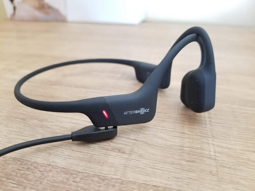 AfterShokz Aeropex Playの外観