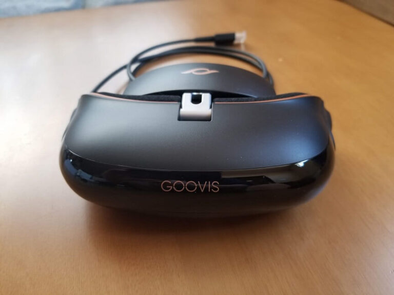 プライベートシアター GOOVIS T2 ヘッドセット 白 メガネ不要 VR