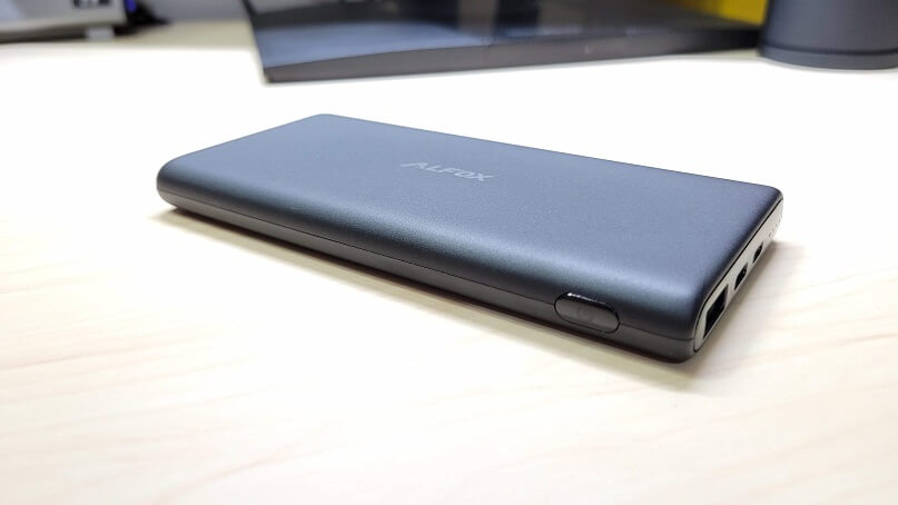 Alfox モバイルバッテリー 10000mAh