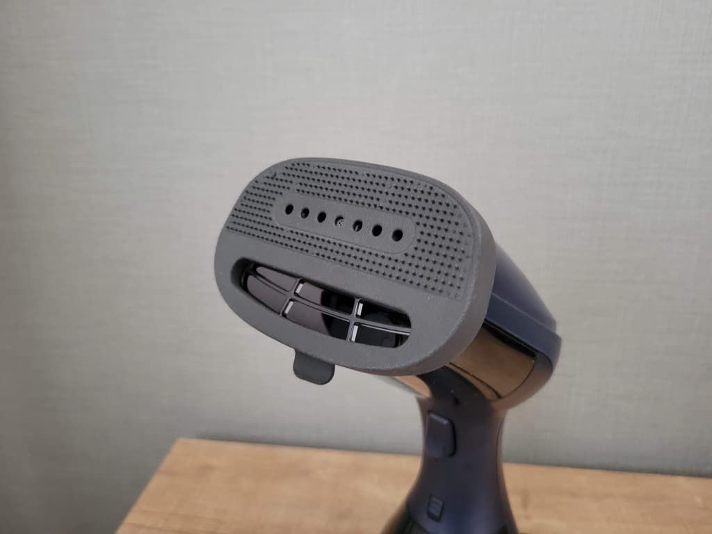 衣類スチーマー「Morus V3」