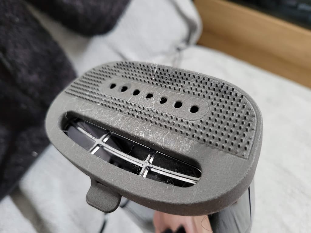 衣類スチーマー「Morus V3」
