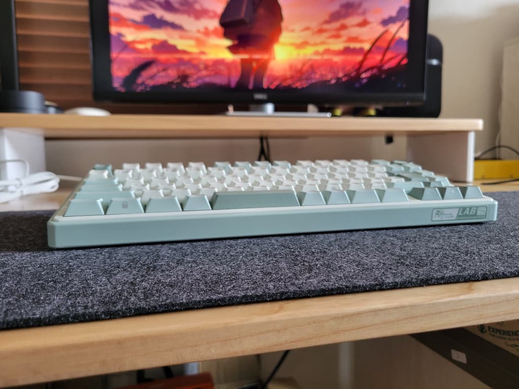 Rasical Desk