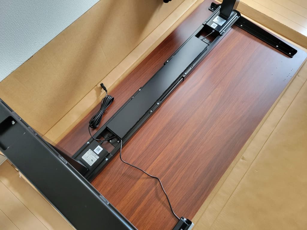 FlexiSpot E7 Proの組み立て