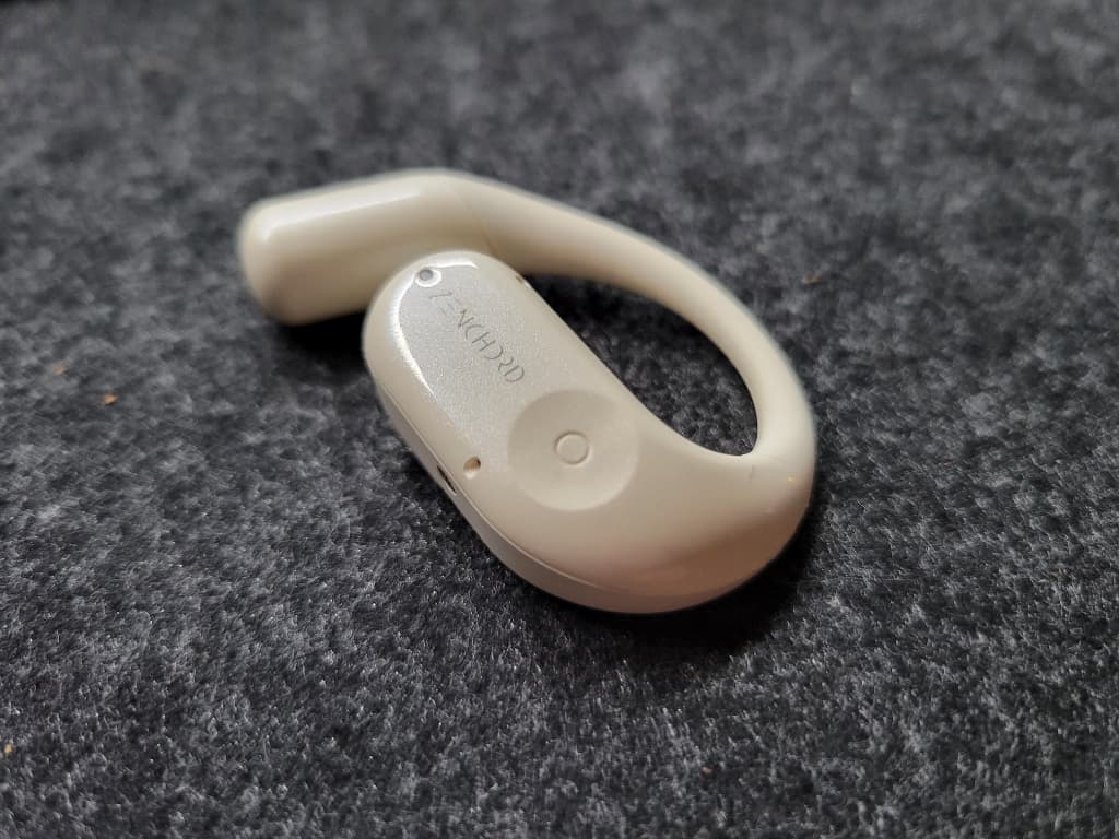 Zenchord 1のイヤホン