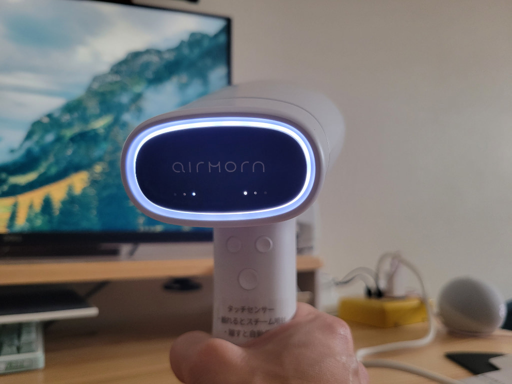 airmorn one 吸着式衣類スチーマー