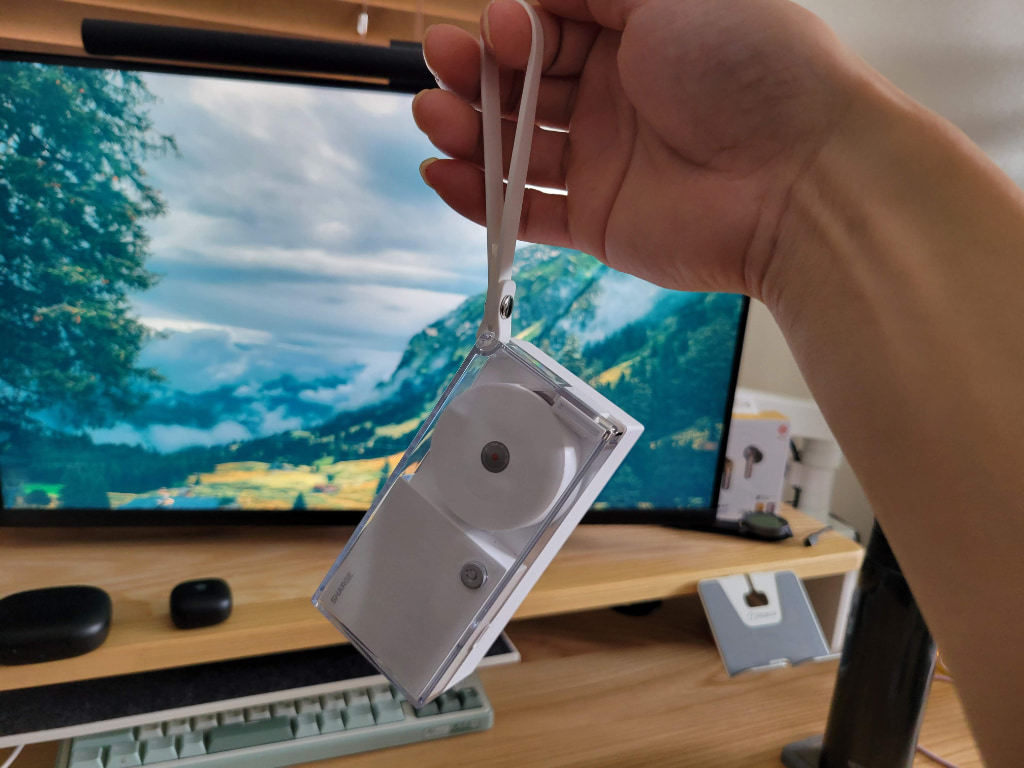 Sharge Retractable 3-in-1 モバイルバッテリー