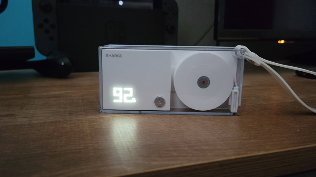 Sharge Retractable 3-in-1 モバイルバッテリー