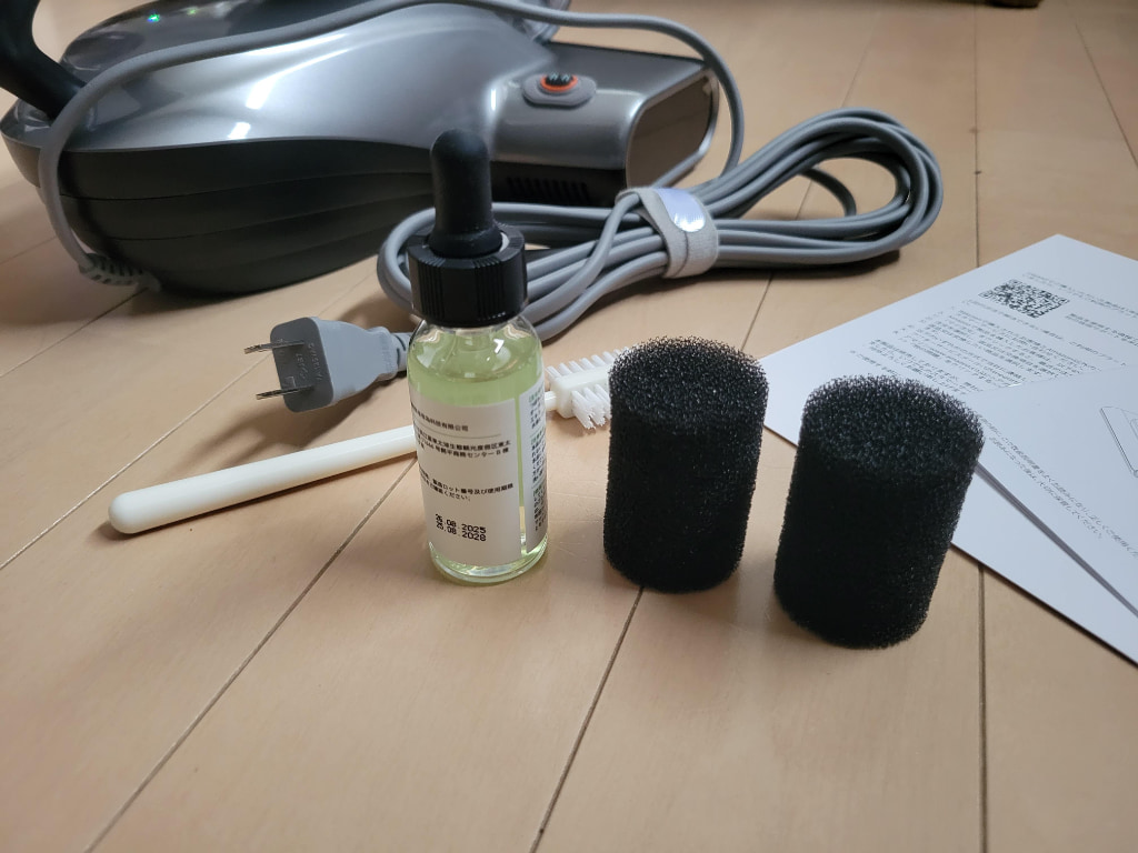 uwant M700 布団クリーナーの付属品