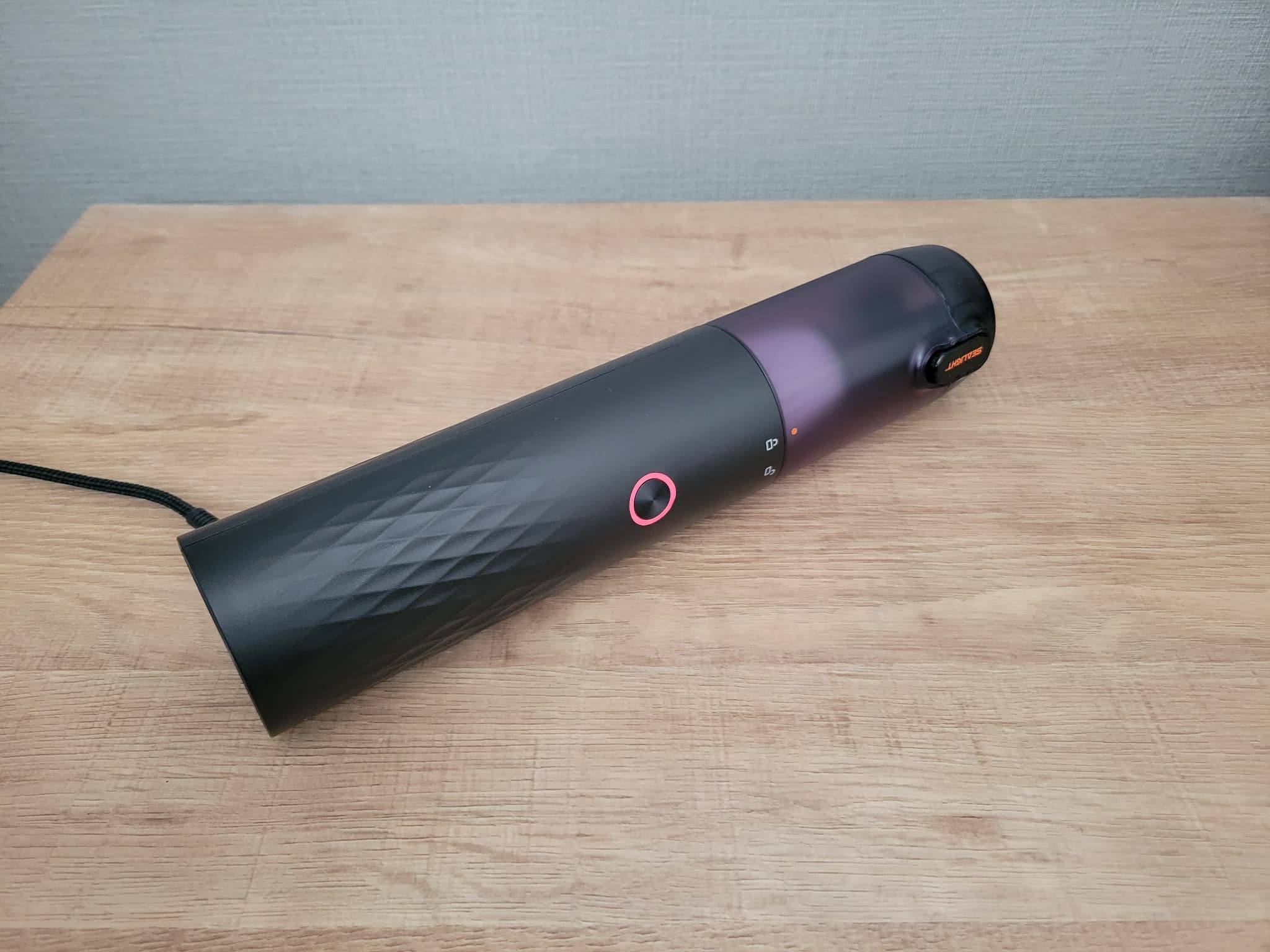 SEALIGHT VS01 車用掃除機 ハンディクリーナー