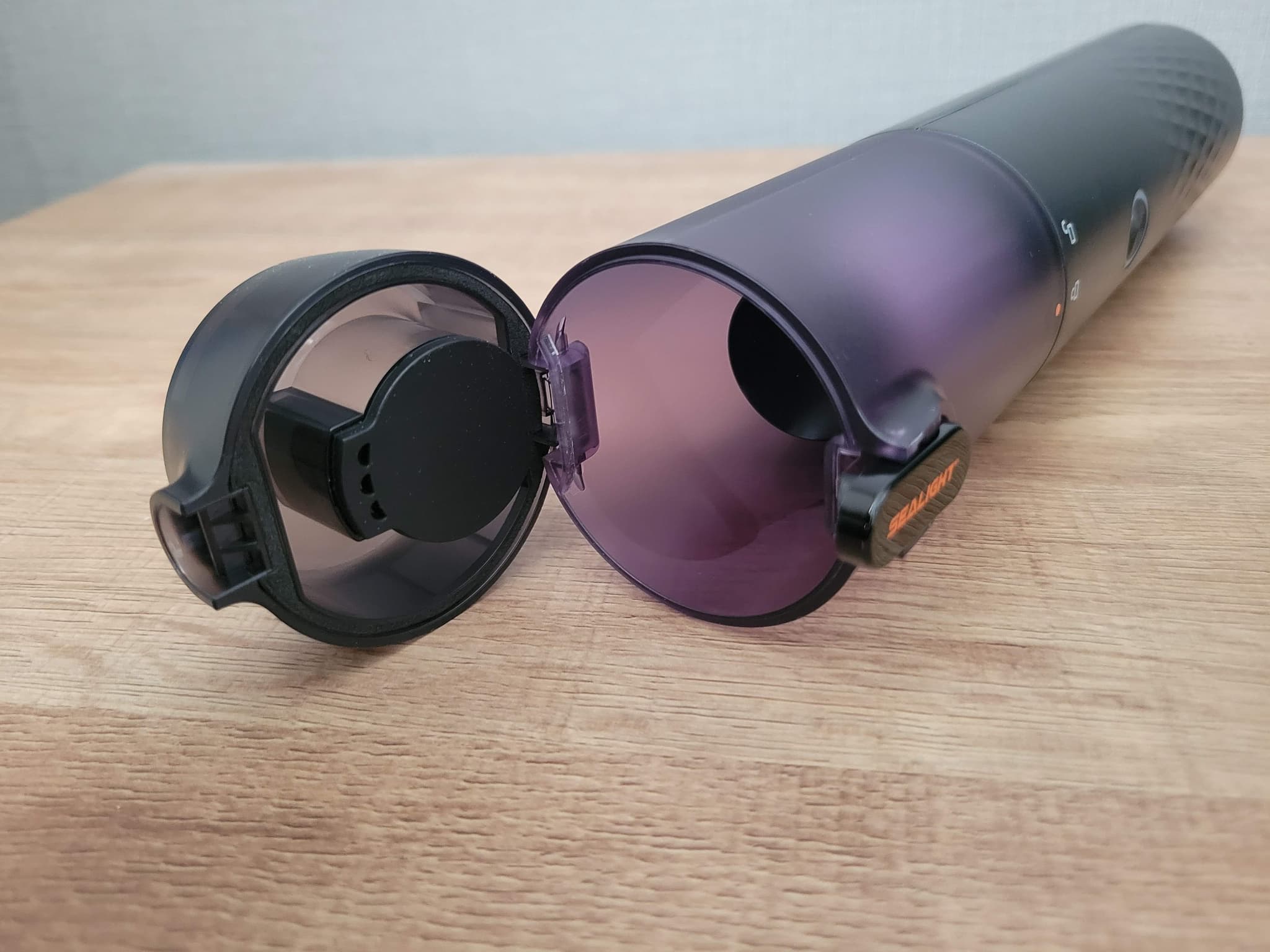 SEALIGHT VS01 車用掃除機 ハンディクリーナー