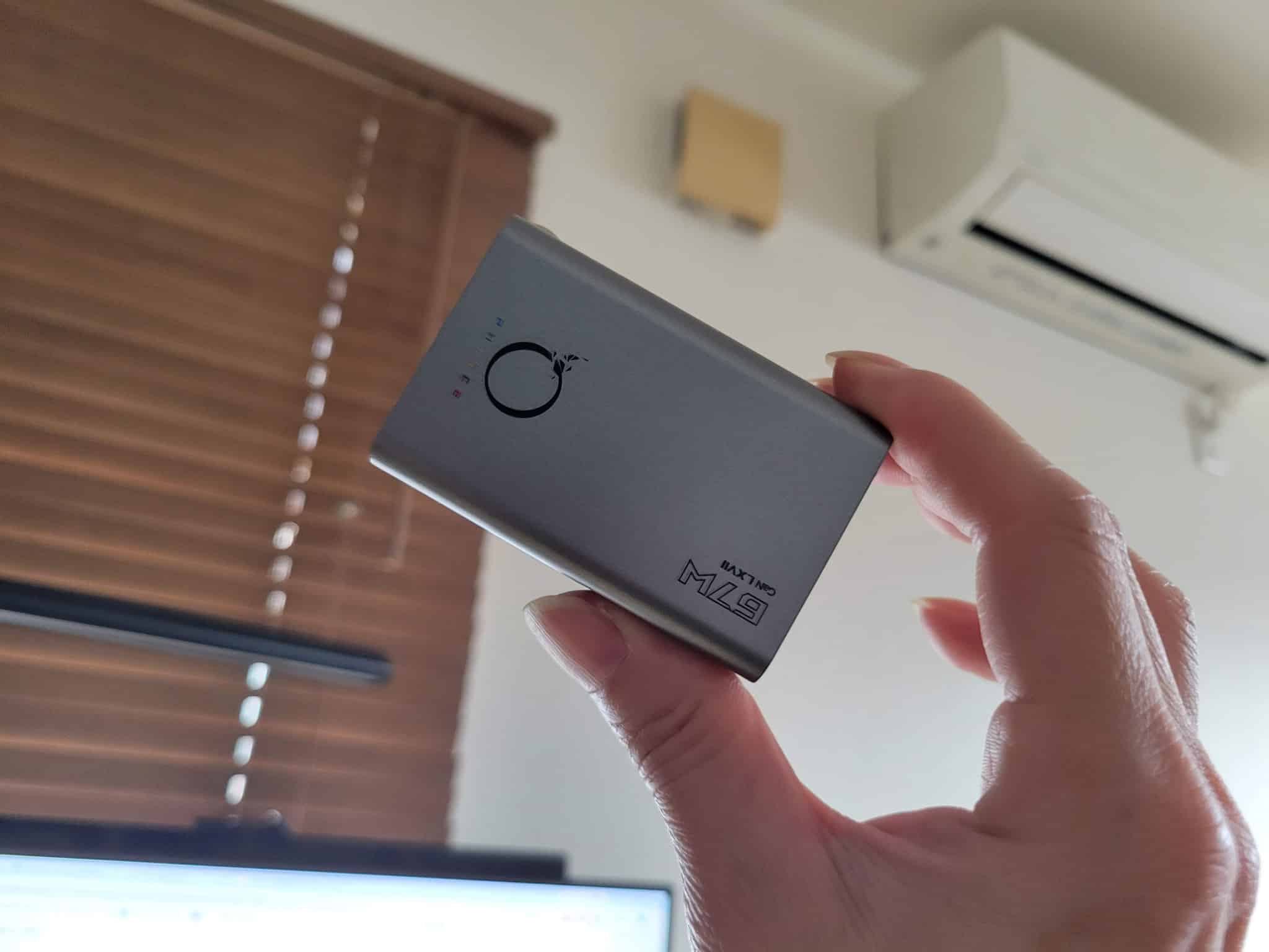 PHYSCE 67W 急速充電器