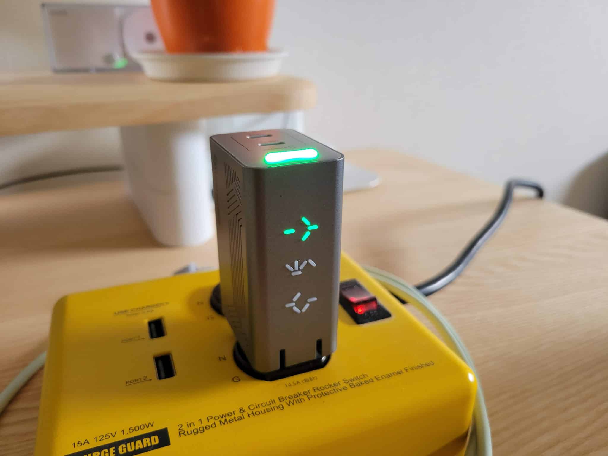 PHYSCE 67W 急速充電器のBatteryEcoモード